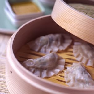 Healthful Cooking in a Bamboo Steamer