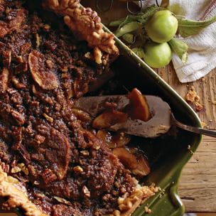 Deep-Dish Apple Bourbon Streusel Pie Img92l