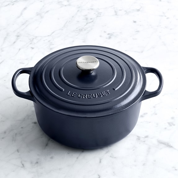 le-creuset-signature-cast-iron-matte-rou